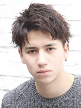 アントバイフィフス 秋田(unt by fifth) 秋田スパイキーショートビジネスショートアップバング短髪30代