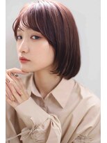 ペペ(PEPE) ミディアムボブ×ピンクベージュ