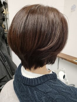 ソルメゾン(Sol.Maison)の写真/【姫路有数のカラー専門店】白髪染めもオシャレカラーもお任せ！ダメージを抑えた施術で髪のお悩みも解決＊