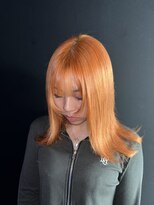 コエル(KOER)&nbsp;ビビット過ぎないオレンジカラー