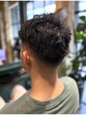 短髪メンズカットフェードカットナチュラルフェード