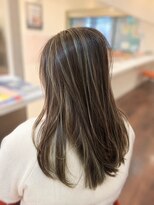 エッジオリジネーション 三宮店(edge origination) モスグリーンハイライト