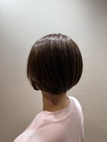 ロッカ(ROCCA)&nbsp;丸みショートボブ×艶ブラウンカラー