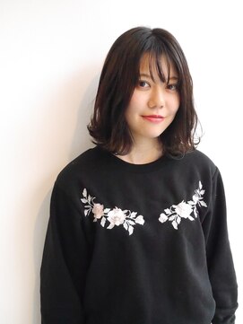 ヘアメイク オブジェ(hair make objet) 切りっぱなしボブ でシースルーバング