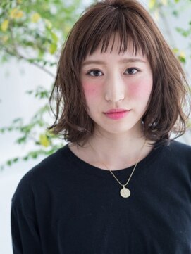 エマージュ 大宮(Emerge) 短めバングがポイント！ヘルシーゆるボブ☆