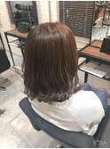 外ハネとウエーブで動きのあるスタイルに☆