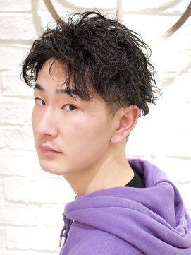 ヨシザワインク プレミアム 横浜 桜木町店(YOSHIZAWA Inc. PREMIUM) 【ヨシザワ横浜】10代20代センターパートツイスパ