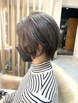 アフロートpd+ KOBE(AFLOATpd+)&nbsp;20代30代40代オススメくびれショート☆グレージュブリーチあり