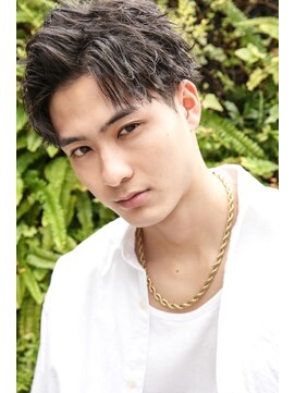 ノア(Noah) ツイストパーマ/波巻きパーマ/メンズカラー/フェード/マッシュ