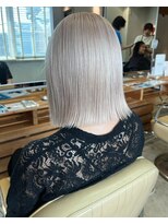 メロウマン(mellowman)&nbsp;ホワイトカラー20代30代40代ハイライトブリーチダブルカラー立川