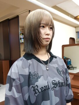 スタニング 渋谷(STUNNING.) レイヤー/ボブ/ケアブリーチ/ダブルカラー/ハイトーン【修】