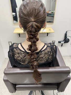 リグ 横浜(Lig.) 編みおろし/ヘアセット/ヘアアレンジ/10代20代30代/横浜/横浜駅