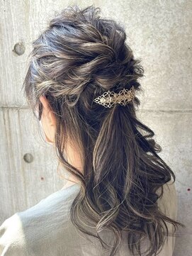 ユイト(uit) 《結婚式スタイル必見☆》ハーフアップ/パーティーセット♪