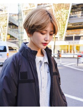 ヴェイン 渋谷(vain) 黒髪グレーベージュレイヤーロング前髪パーマ