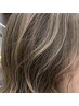 【白髪ぼかし】ハイライトカラーで白髪を生かすカラーカット￥23100