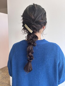 ニド(2do) ふわふわ編み下ろしヘア