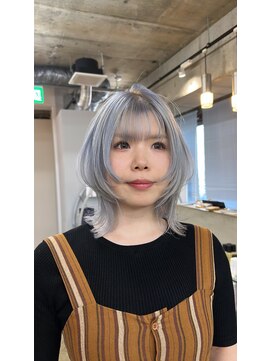 リラ バイ クオーレ(LIRA by CUORE) ～ホワイトブルー～