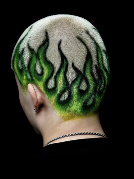 オーシャントーキョー ホワイト 原宿(OCEAN TOKYO WHITE) デザインボウズ