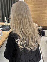 フリーク(FLEEK)&nbsp;ホワイトベージュ