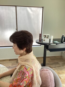 ブルームヘア(BLOOM HAIR) トリートメントとカット