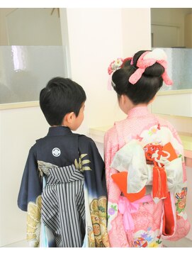 プリマベーラ(Primavera) 七五三　ヘアセット・着付け 1