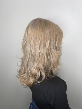 カラーリゾートAi 葛西店 ハイトーンベージュ