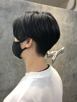 ノイ(Noy)&nbsp;ツーブロックセンターパートスタイル