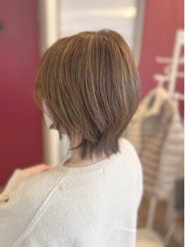 ヘアデザイン ニーチェ(Hair Design ni che)の写真/《加古川》お手入れが簡単に◆骨格やクセに合わせたカット技術でなりたかった美しいシルエットが手に入る♪