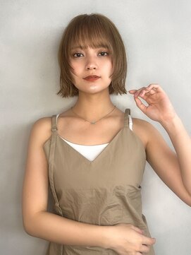 ソワ 錦糸町(soi) 韓国風ボブ_ハイトーンカラー_前髪パーマ_ぱっつん前髪