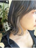 外はねボブにミルクティーベージュイヤリング◎