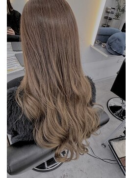 リエンスクレア(RIENS xrea) 【xrea】エクステ×ベージュ