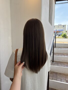 レゴリスヘアークリエイティブブランド(Regolith hair creative brand) ベージュカラー/透明感カラー