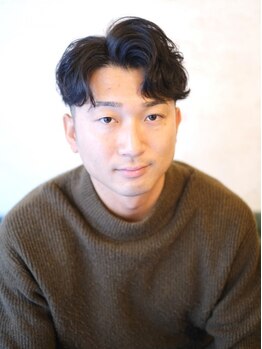 アモ(Amo)の写真/【理容室】カットだけでなく、眉毛・髭のお手入れもお任せ◎普段の髭剃りでは叶えられない肌メンテナンスを