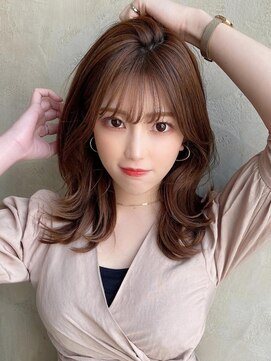 アフロート エル 大阪(AFLOAT L) 20代大人かわいい外ハネセミロング × ミルクティーベージュ