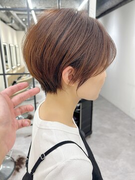 ロンドプロフィール 浦和(Lond profil) 大人可愛い20代30代40代黒髪前下がりショートボブ丸みショート◎