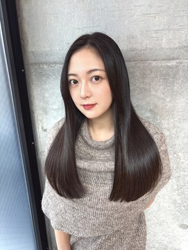 ロンドメリア 天神大名店(Lond Melia) ミディアム/暗めカラー/グランマッシュ/デザインカラー