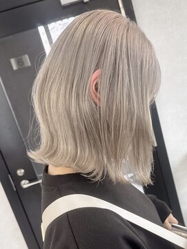 ダブルカラー/ホワイトミルクティ/ケアブリーチ