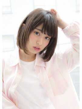 サロンドミルク 原宿(salon de MiLK) 【salon de MiLK 原宿】おしゃれかわいい耳掛け前下がりボブ