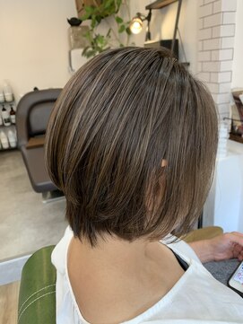 カルム(calmost) ハンサムショート×ハイライトベージュ