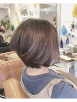 ファミーユ ヘア(Famille Hair) 40→50代の大人女性にオススメ！ツヤ感溢れる前下がりボブ