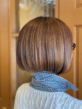 モハナ(m.ohana) ショートボブ