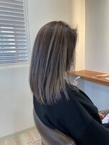 フレリス(FreRis)&nbsp;バレイヤージュ/レイヤーカット/デザインカラー