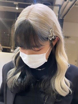 ベレーザ 渋谷(BELEZA) 2394外国人風カラー黒髪インナーカラーこなれヘアバニラベージュ