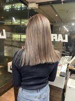 ラフ(LAFF)&nbsp;#バレイヤージュ#グレージュカラー#ボブウルフ#ココアベージュ