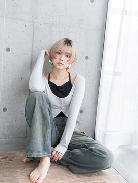 トッカ ヘアアンドトリートメント 難波店 レイヤーショートカット