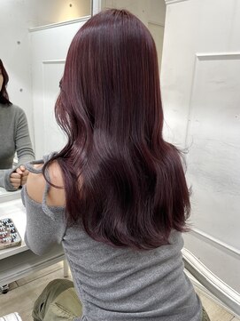 シーン(seen) 【くびれヘア×ワインレッド】