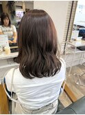 ブラウンベージュ