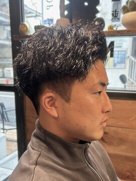 ニゲラ 町田(NIGELA) ツーブロック×ショート