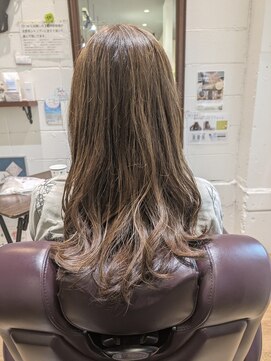 チアー ヘアリラクゼーション(cheer HAIRRELAXATION) コテ巻き