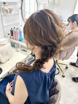 アチーブ 三宮(Achieve) サイドの編み下ろし(ヘアセット専門店Achieve)